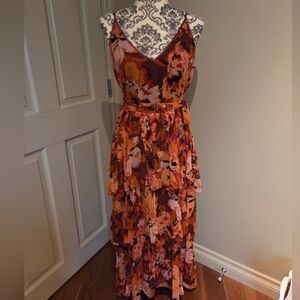 NWOT WHBM Tiered Floral Midi Dress